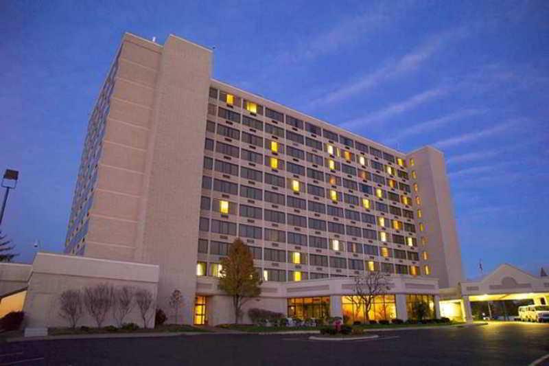Doubletree By Hilton St. Louis At Westport Hotel Maryland Heights Exterior foto